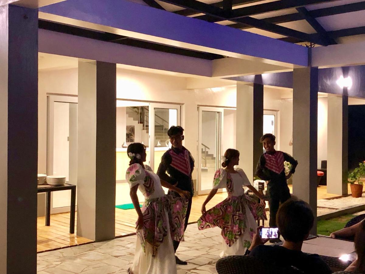 Sunset Cove Beach & Dive Resort Romblon Εξωτερικό φωτογραφία