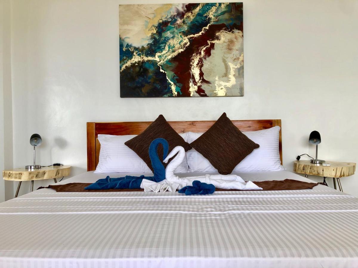 Sunset Cove Beach & Dive Resort Romblon Εξωτερικό φωτογραφία