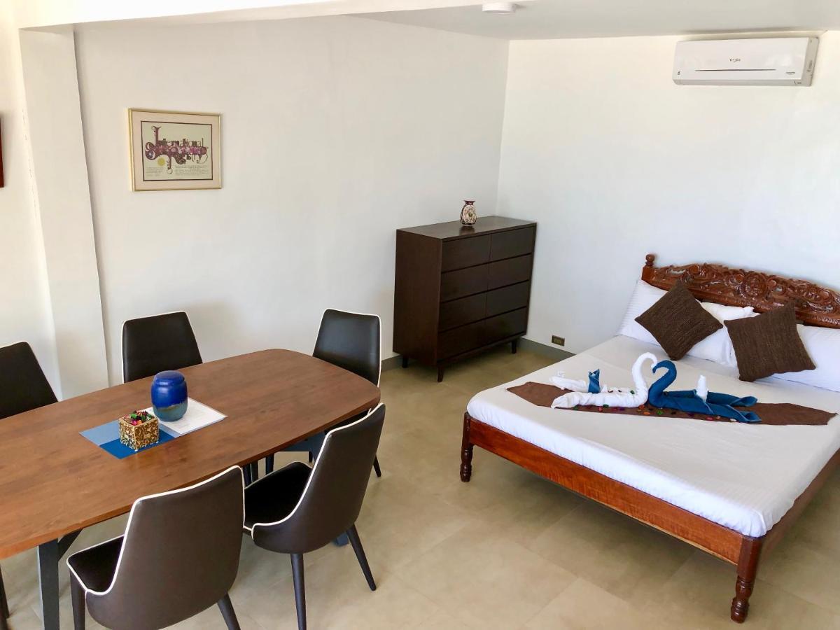 Sunset Cove Beach & Dive Resort Romblon Εξωτερικό φωτογραφία